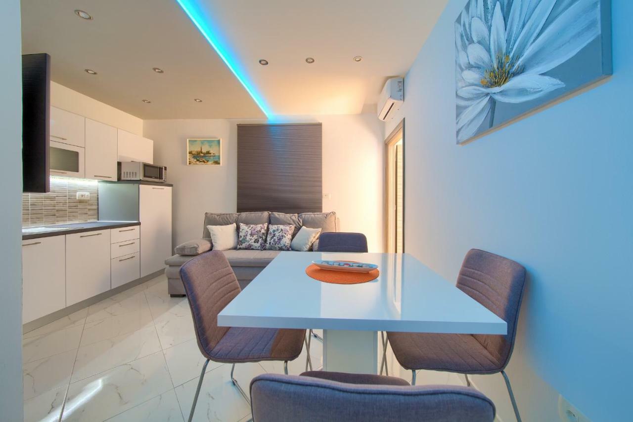 Nadija Studio Apartmani Krk Town Exterior foto